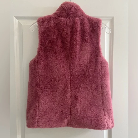 J. CREW FAUX FUR VEST - Picture 5 of 10